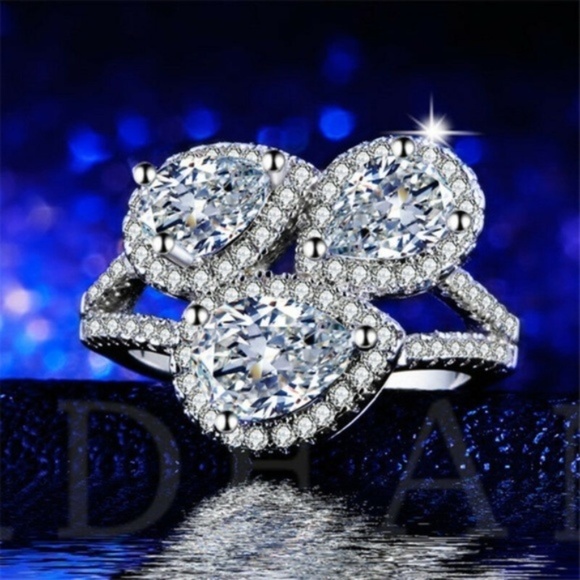 925 Silver Water Drop Shape White Sapphire - Picture 3 of 4